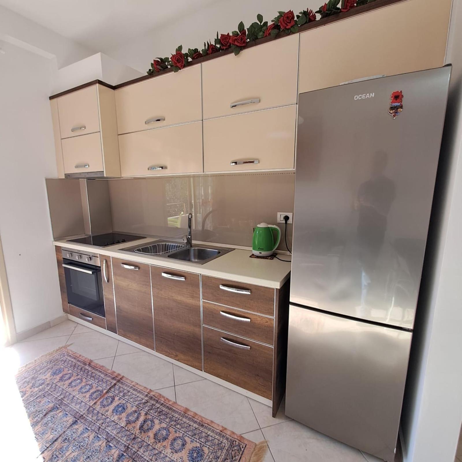 Flowers & Green 2 Bedrooms Apartment & Box Garage Влёра Экстерьер фото
